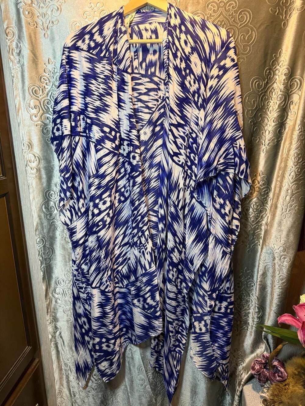 Michael Stars Blue and White Ikat Print Kimono Cover-Up